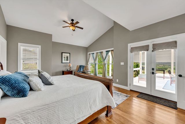 39 Fayetteville Rd, Kelso, TN 37348
