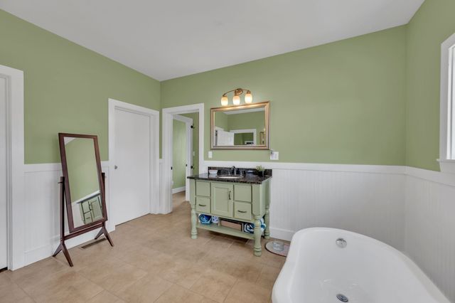 39 Fayetteville Rd, Kelso, TN 37348