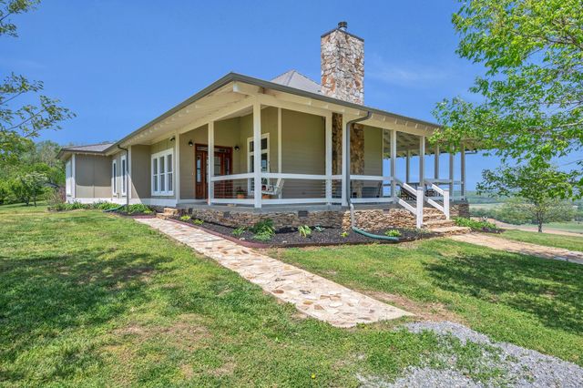 39 Fayetteville Rd, Kelso, TN 37348