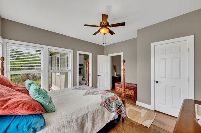 39 Fayetteville Rd, Kelso, TN 37348