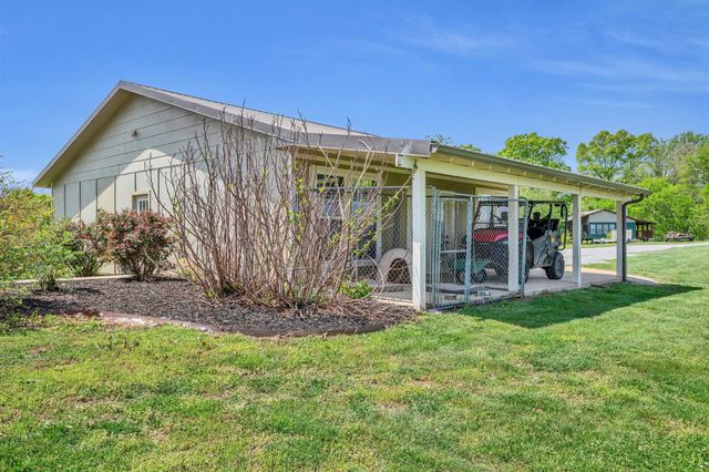 39 Fayetteville Rd, Kelso, TN 37348