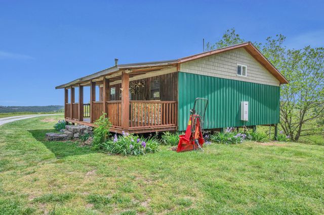39 Fayetteville Rd, Kelso, TN 37348