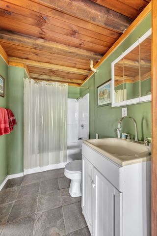 39 Fayetteville Rd, Kelso, TN 37348