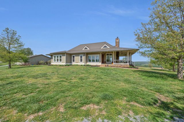 39 Fayetteville Rd, Kelso, TN 37348