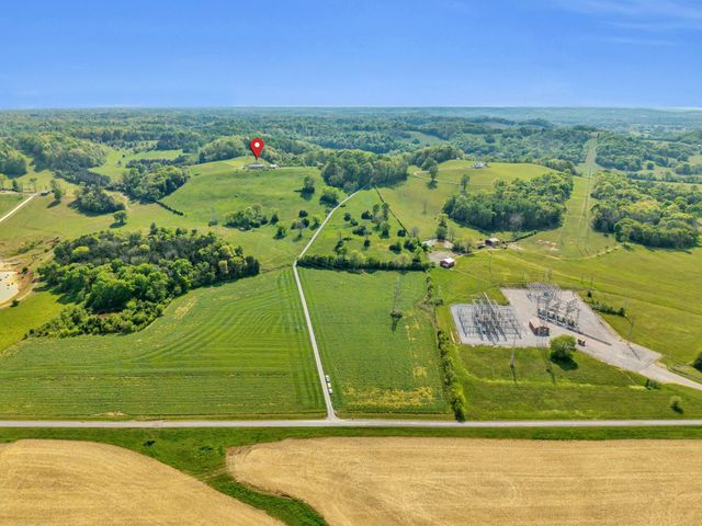 39 Fayetteville Rd, Kelso, TN 37348