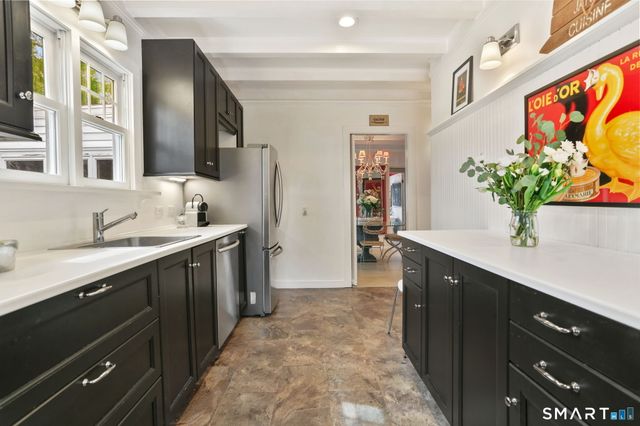 5 South Lane, Redding, CT 06896