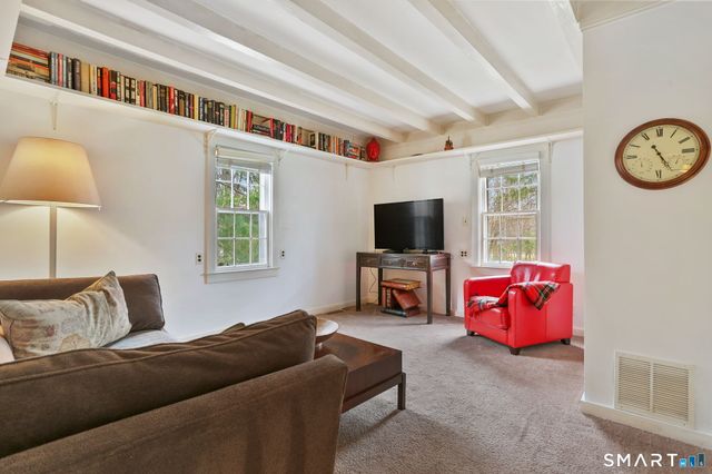 5 South Lane, Redding, CT 06896