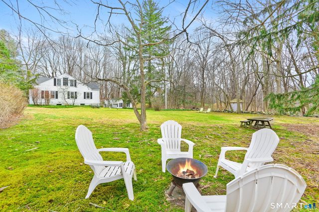 5 South Lane, Redding, CT 06896