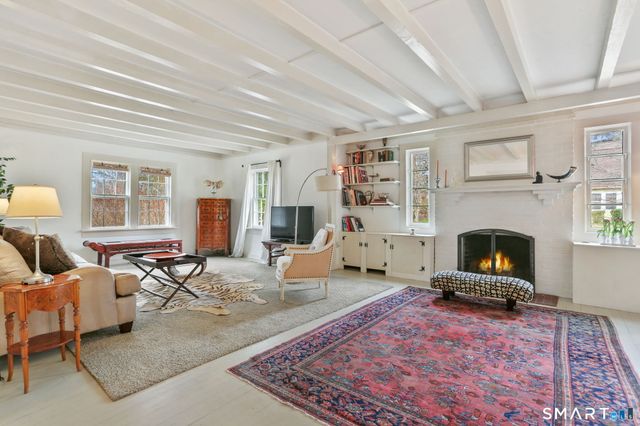 5 South Lane, Redding, CT 06896