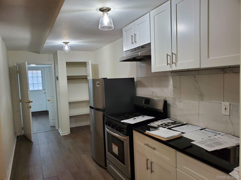4369 Furman Avenue, Bronx, NY 10466