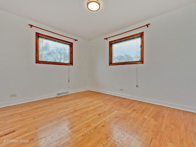 9412 Margail Avenue, Des Plaines, IL 60016