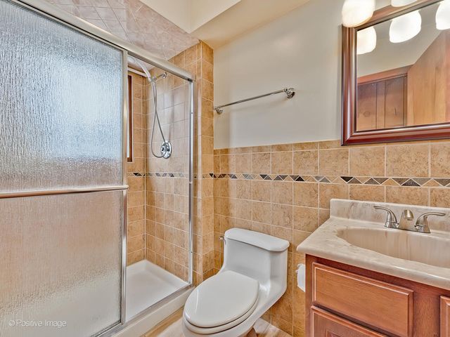 9412 Margail Avenue, Des Plaines, IL 60016