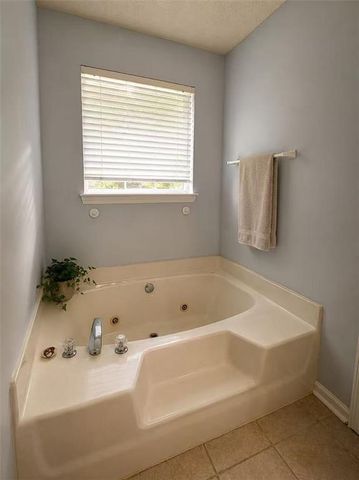 182 Brandon Ridge Circle, Stockbridge, GA 30281