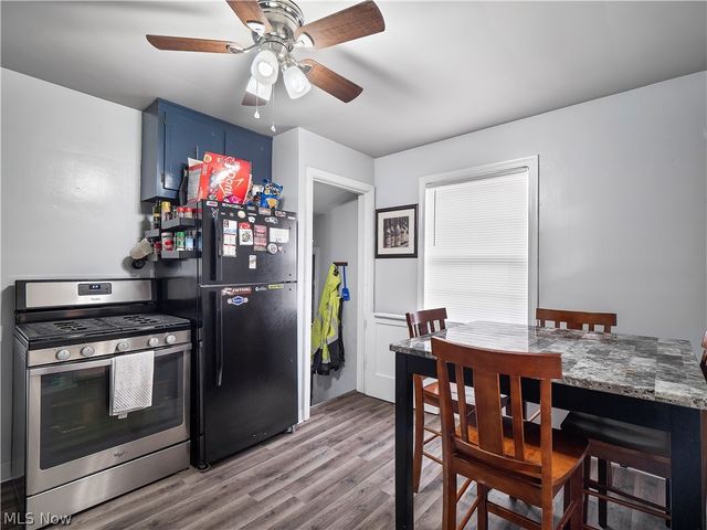 4423 Grantwood Drive, Parma, OH 44134