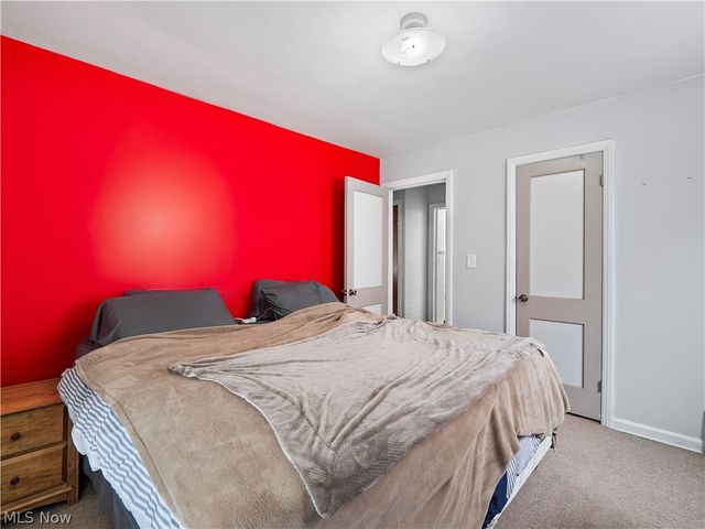 4423 Grantwood Drive, Parma, OH 44134