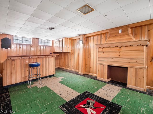 4423 Grantwood Drive, Parma, OH 44134