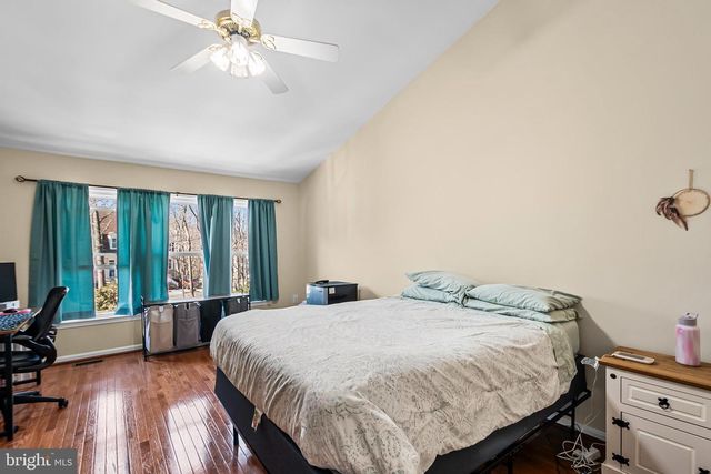 7229 OLDE LANTERN WAY, Springfield, VA 22152