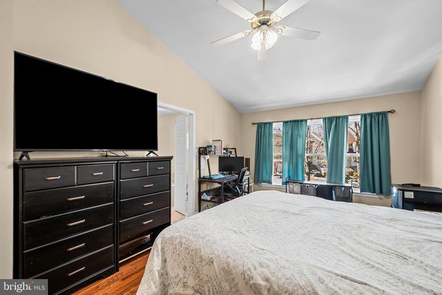 7229 OLDE LANTERN WAY, Springfield, VA 22152