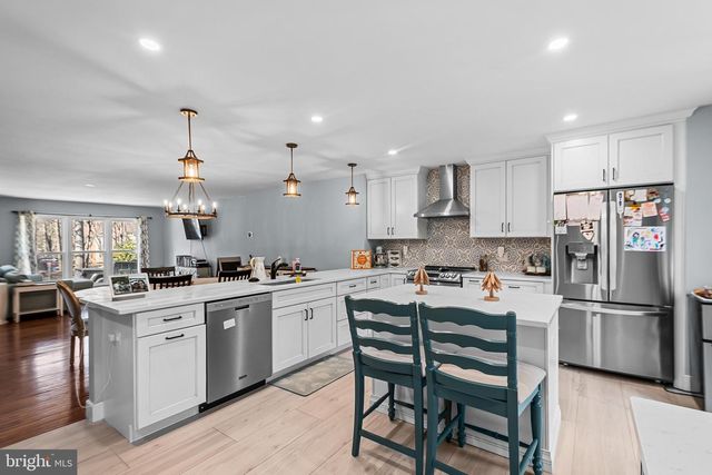 7229 OLDE LANTERN WAY, Springfield, VA 22152