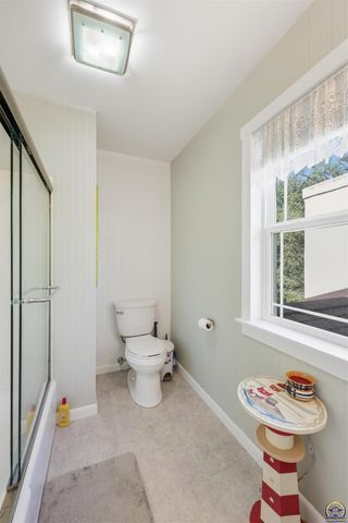 2865 SW Jewell AVE, Topeka, KS 66611