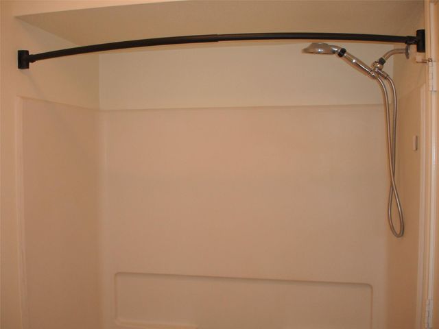 14333 Memorial Drive 41, Houston, TX 77079