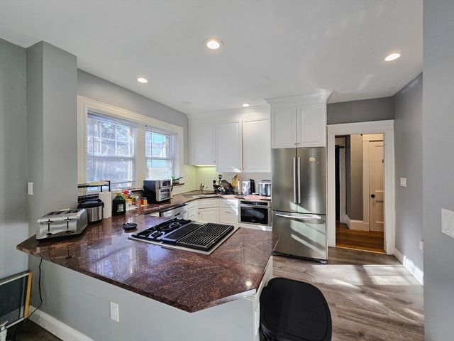 235-237 Chestnut Hill Ave 1, Boston, MA 02135