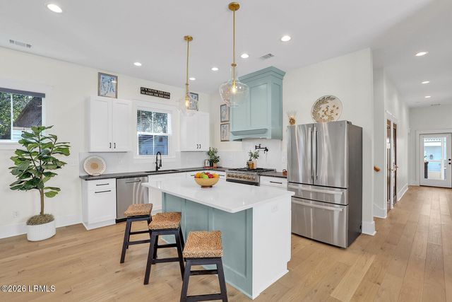 1103 14th Street, Port Royal, SC 29935