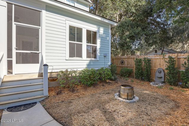 1103 14th Street, Port Royal, SC 29935