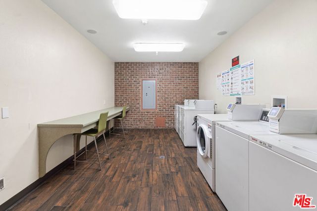 3740 Santa Rosalia Drive 326, Los Angeles, CA 90008