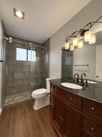 305 Starbright DR, Austin, TX 78745