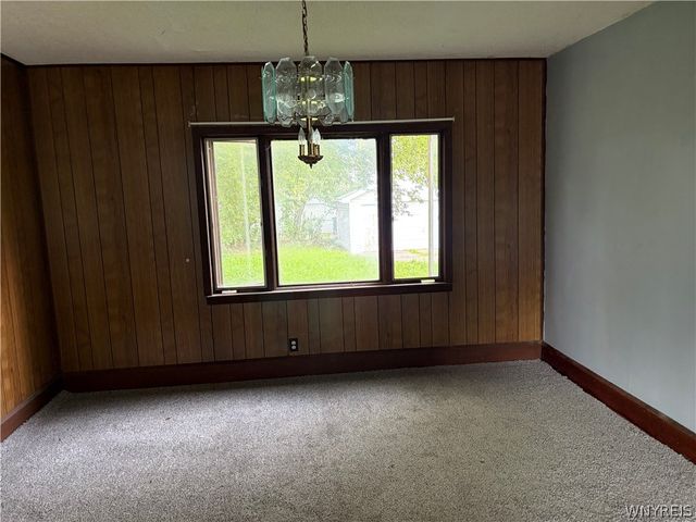 2248 Michigan Avenue, Niagara Falls, NY 14305