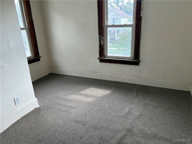 2248 Michigan Avenue, Niagara Falls, NY 14305
