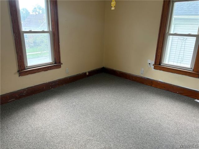 2248 Michigan Avenue, Niagara Falls, NY 14305
