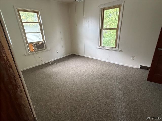 2248 Michigan Avenue, Niagara Falls, NY 14305