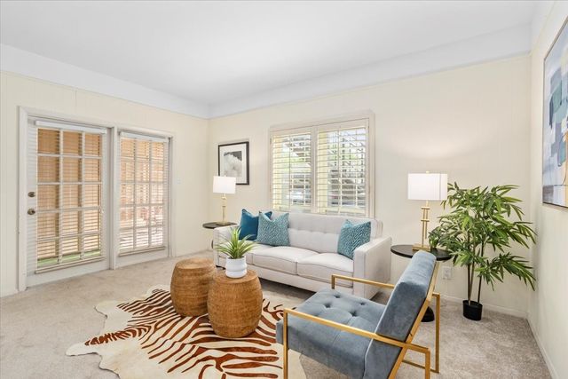 4312 Bellaire Drive S 141, Fort Worth, TX 76109