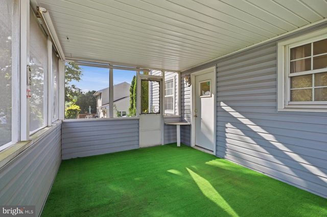 7 WHEATFIELD DR, Wilmington, DE 19810