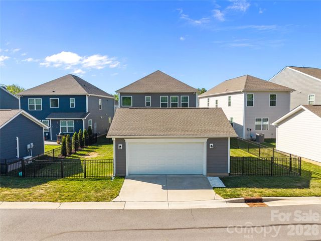 15721 White Quartz Lane, Davidson, NC 28036