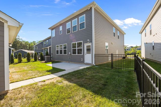 15721 White Quartz Lane, Davidson, NC 28036