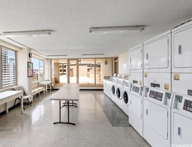 1720 Ala Moana Boulevard 603A, Honolulu, HI 96815