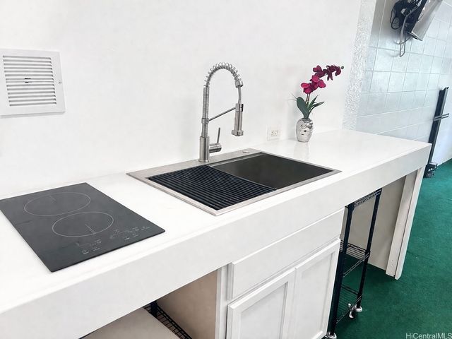 1720 Ala Moana Boulevard 603A, Honolulu, HI 96815