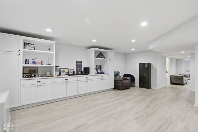 1841 Versailles Drive, Greenwood, IN 46143
