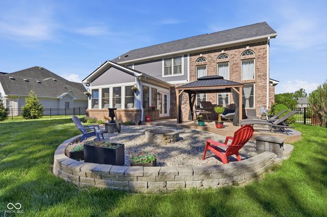 1841 Versailles Drive, Greenwood, IN 46143