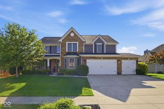 1841 Versailles Drive, Greenwood, IN 46143