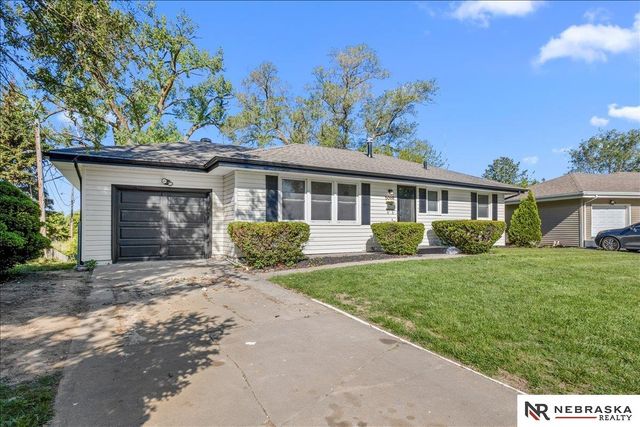 5008 N 64th Street, Omaha, NE 68104