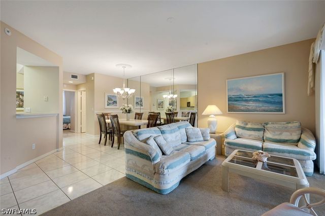 6384 Huntington Lakes CIR 103, Naples, FL 34119