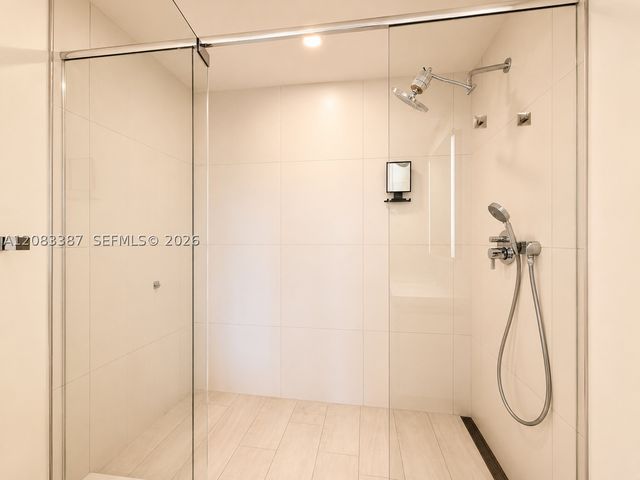 2000 metropica way 2208, Sunrise, FL 33323