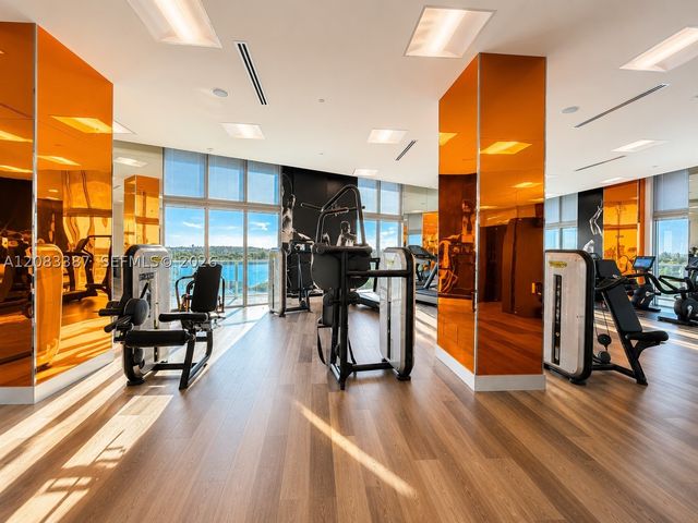 2000 metropica way 2208, Sunrise, FL 33323