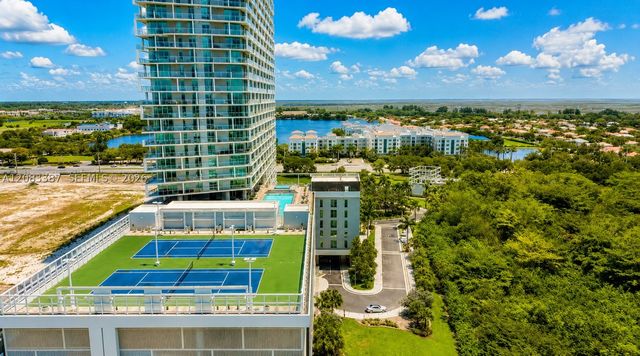 2000 metropica way 2208, Sunrise, FL 33323