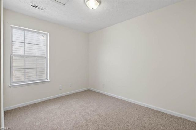 3 Calhoun ST, Hampton, VA 23669