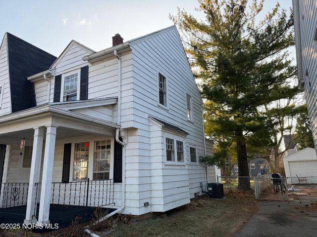 319 W Capistrano Avenue, Toledo, OH 43612